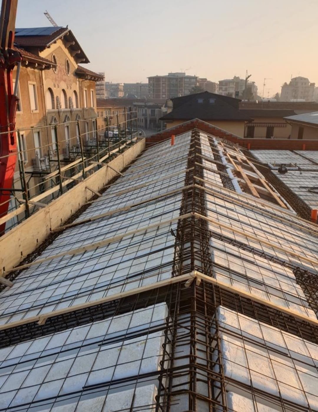 carpenteria di costruzioni IMG-20250406-WA0018