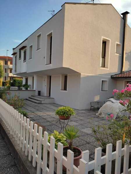 servicios de mantenimiento y asistencia 7