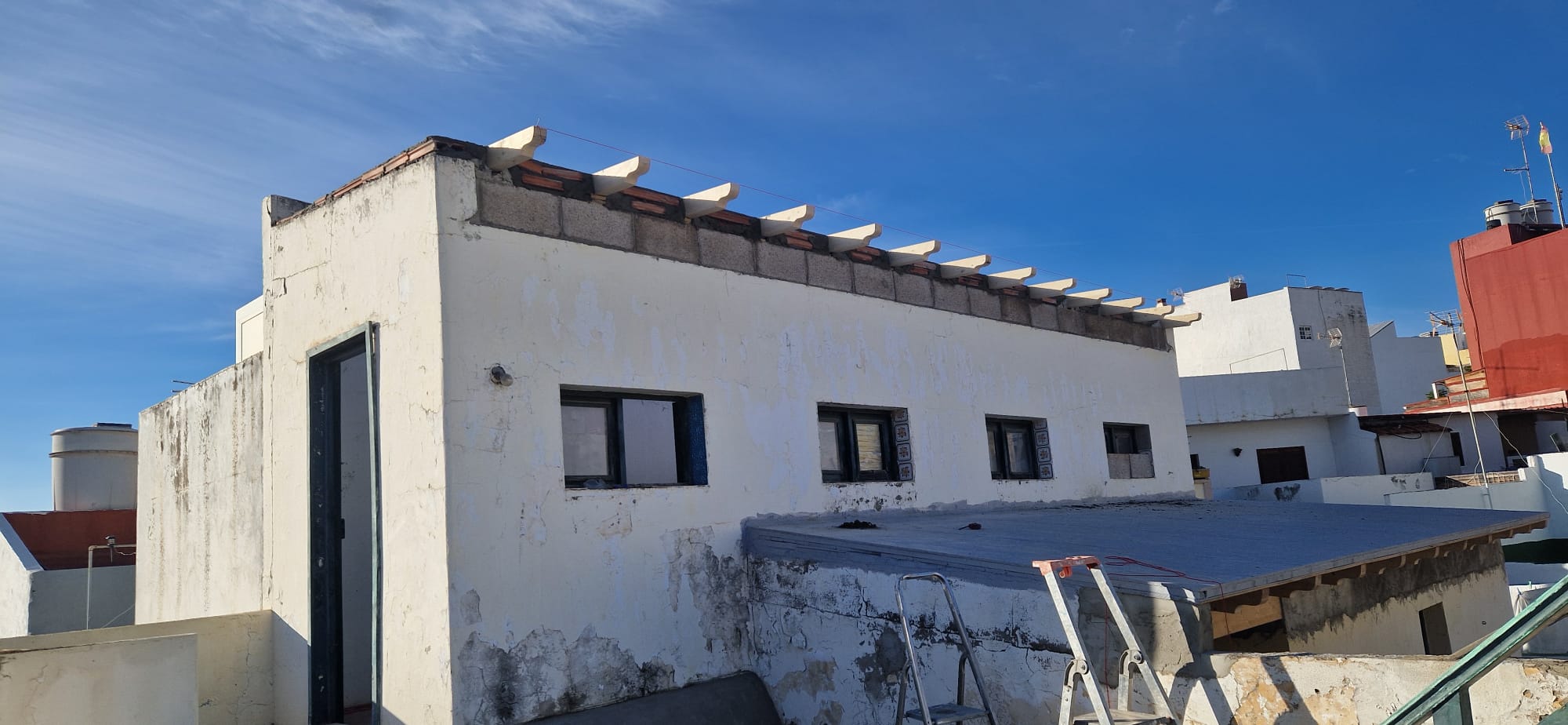 Reforma de techo en Gran Canaria vista horizontal - imagen 2